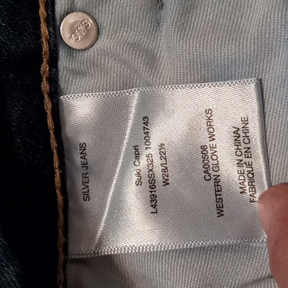 Silver Jeans Suki Capri jeans with cuffs. W28 (00) L22.5 - Picture 5 of 7